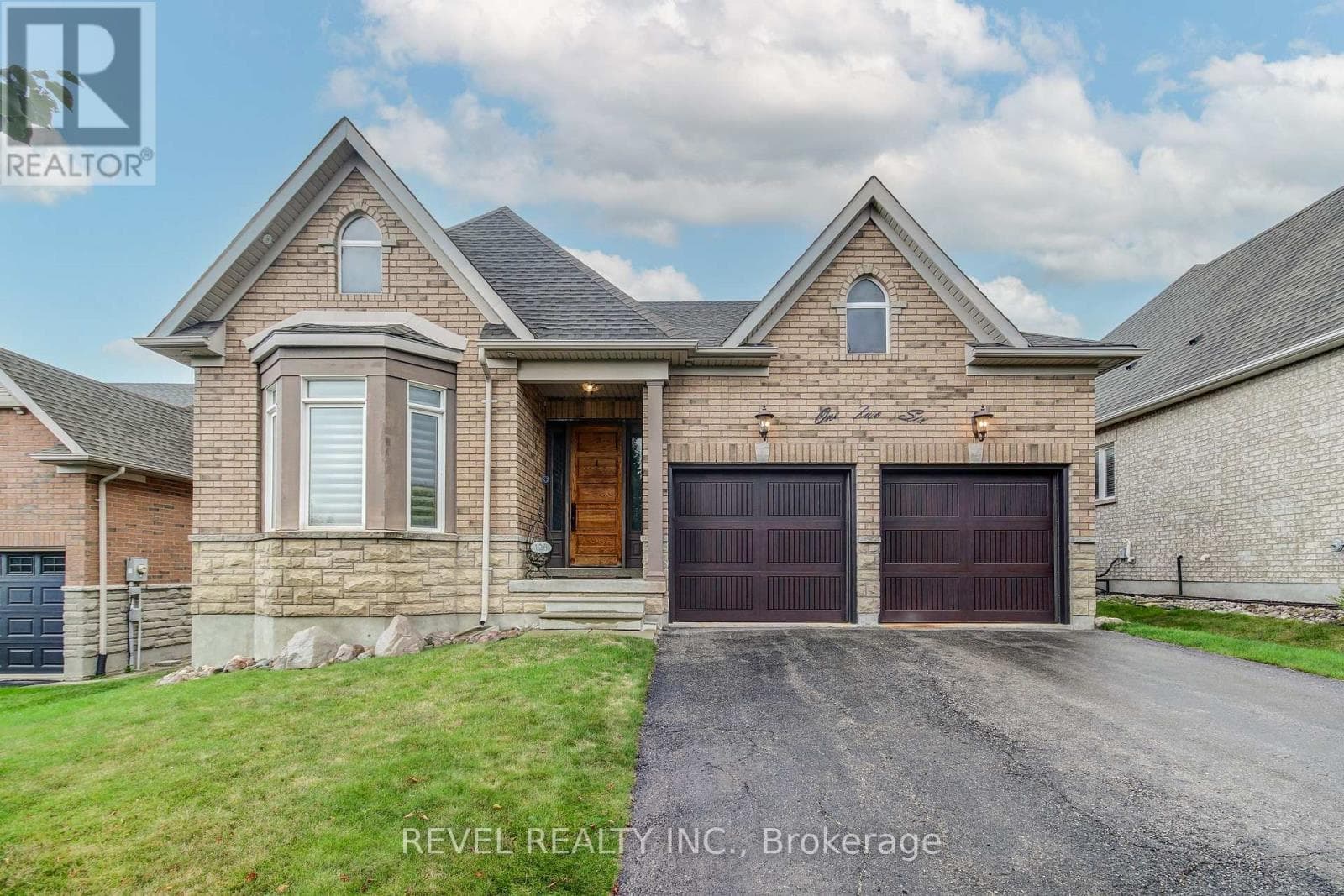 126 Aberfoyle Mill Crescent