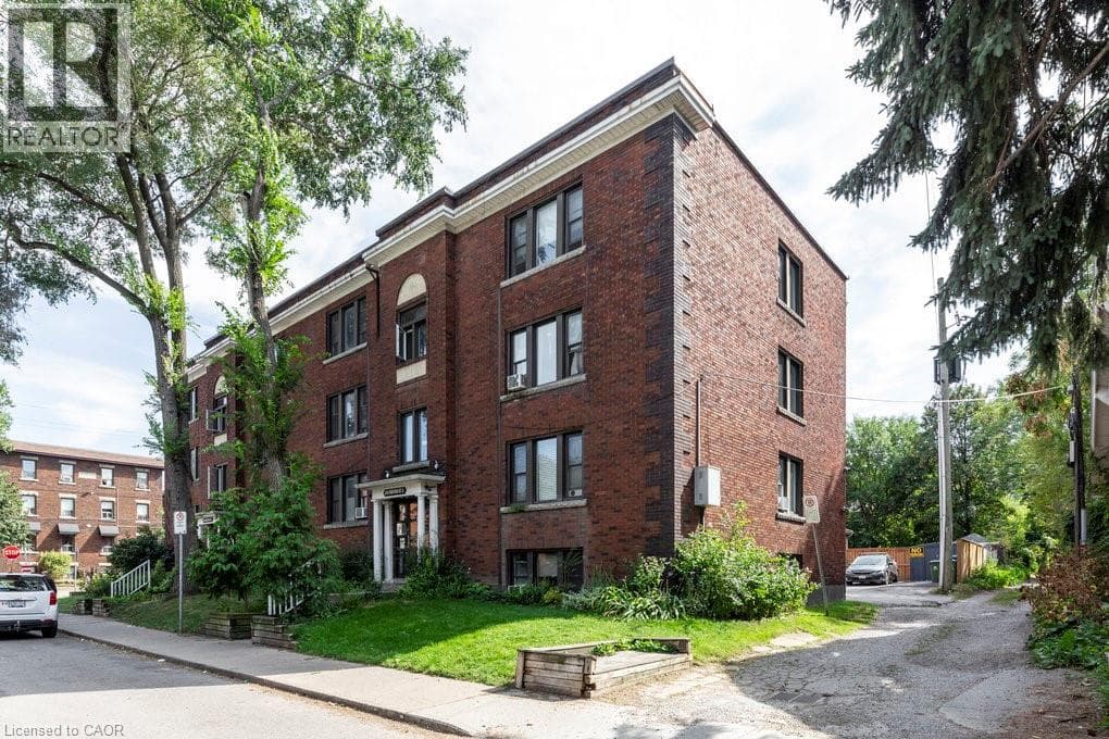 352 HUNTER Street East Unit 1