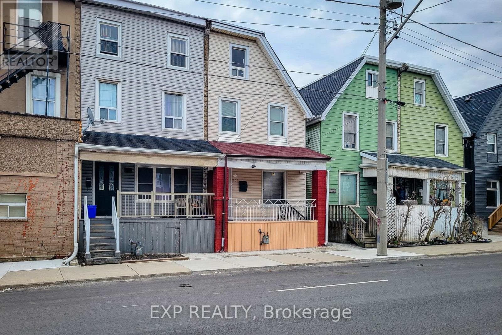 204 Sherman Avenue North