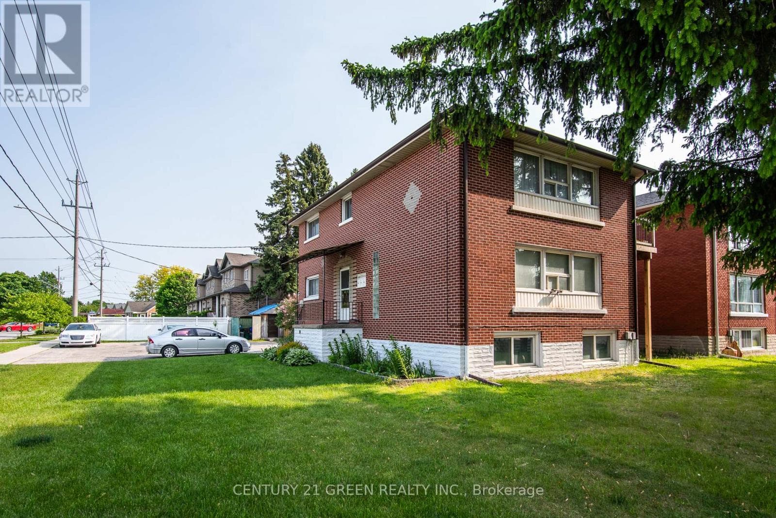 129 River Road East