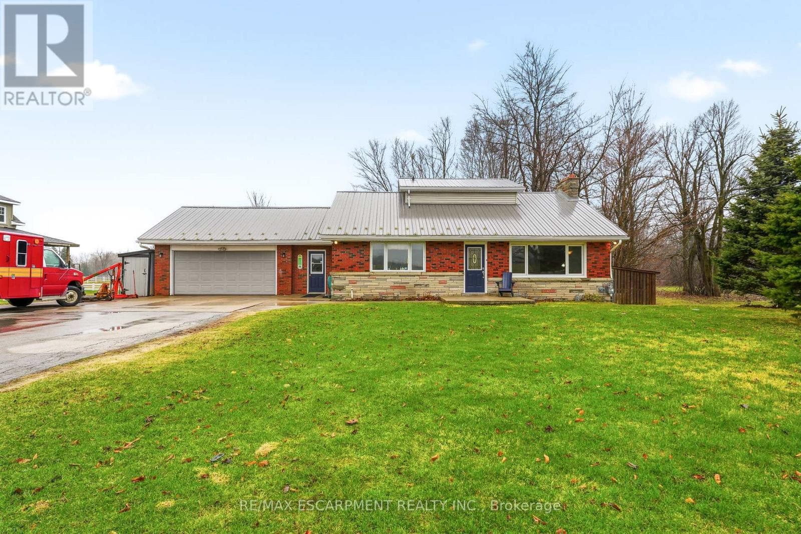 1767 Centre Road