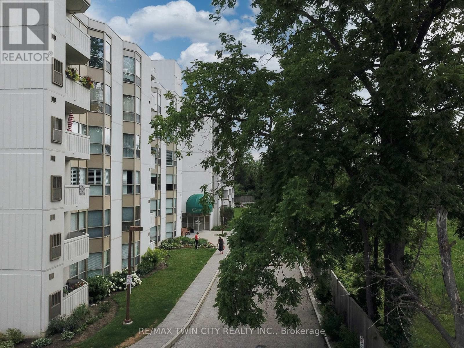 3267 King Street Unit 505