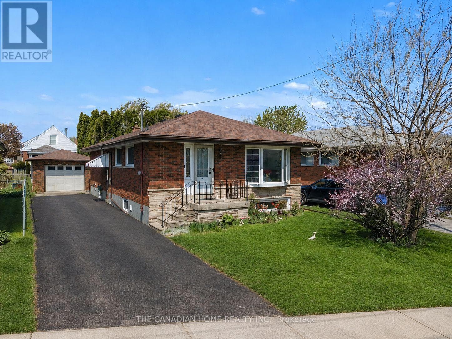 196 TUXEDO Avenue