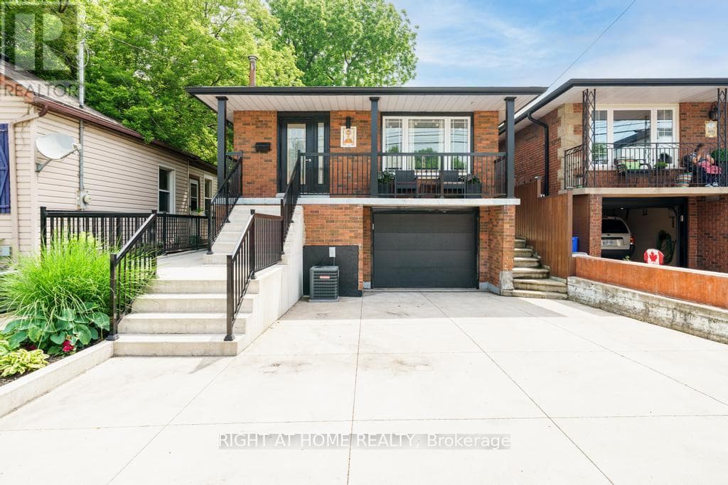 494 Ferguson Avenue North
