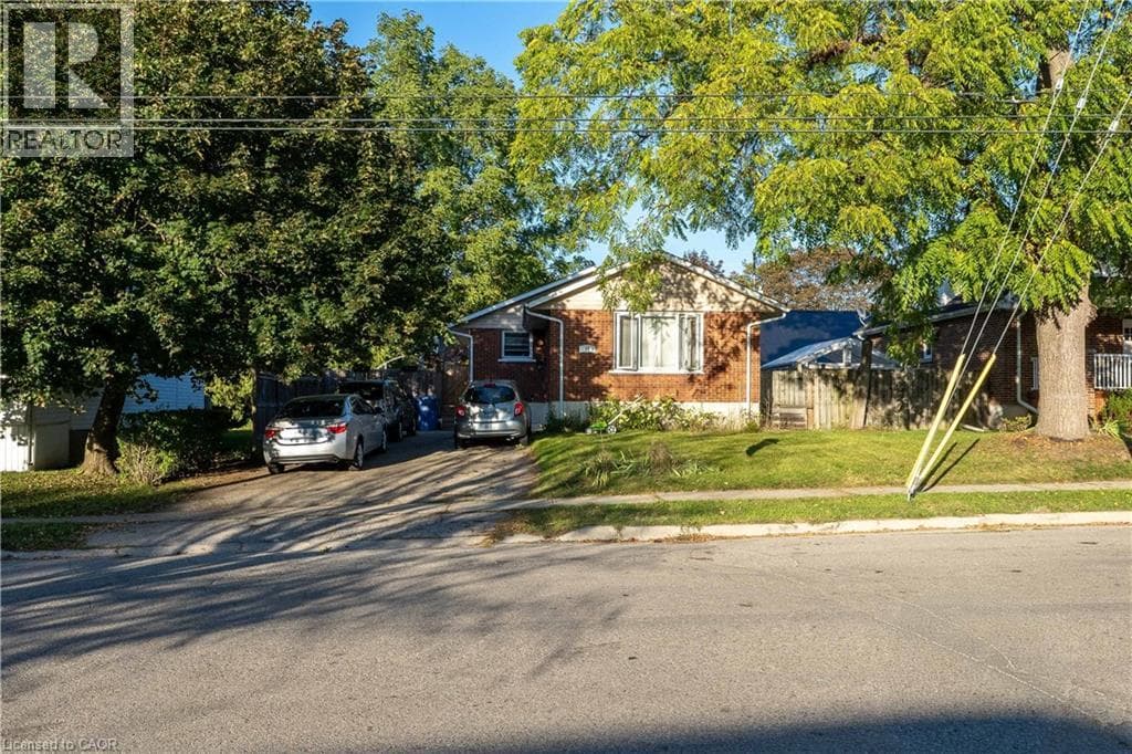 41 ALMA Street North