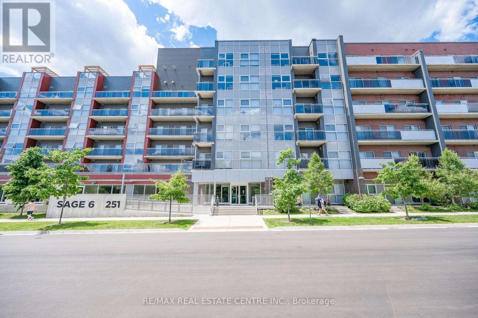 251 Hemlock Street Unit 707