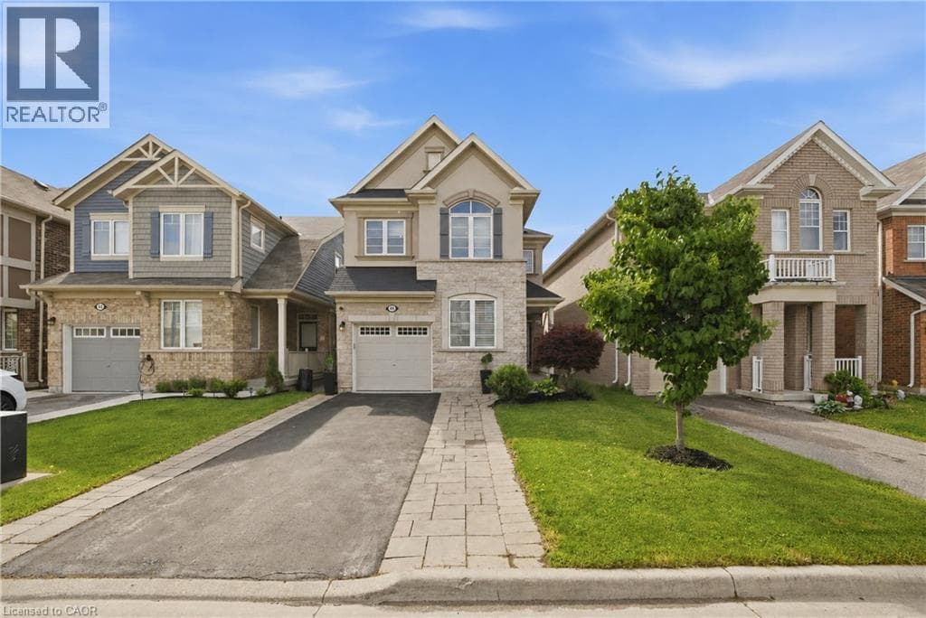 44 STILLWATER Crescent