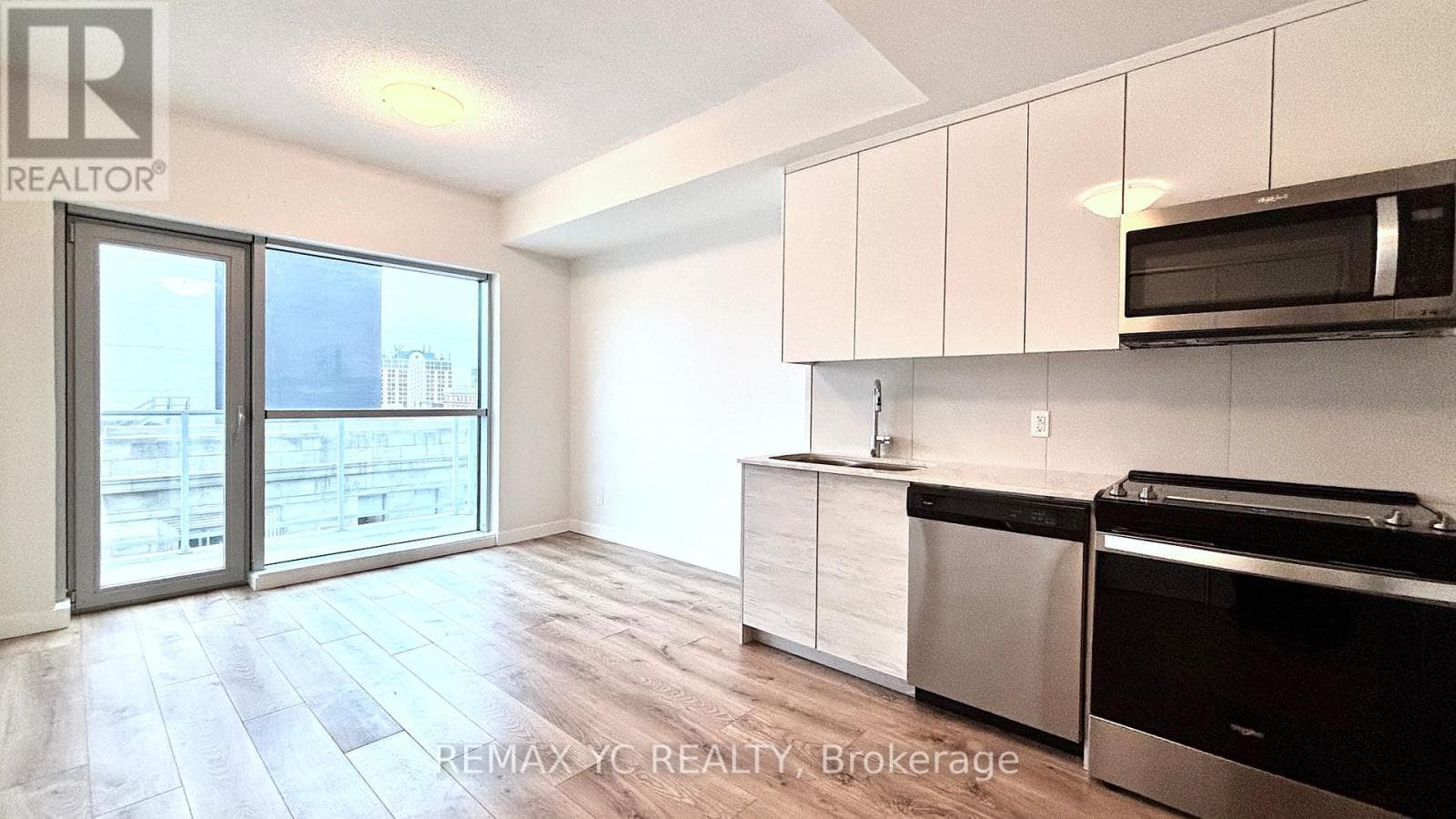 60 Frederick Street Unit 405