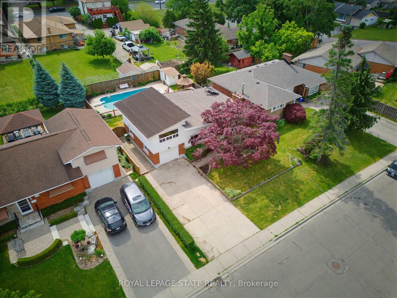 24 Grande Avenue