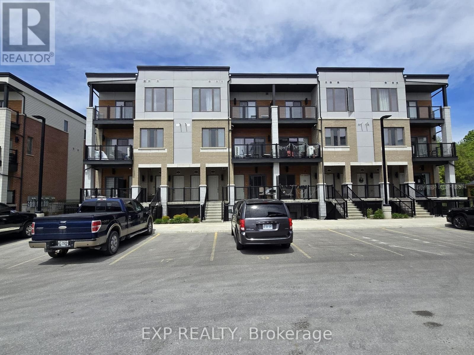 25 Isherwood Avenue Unit 13
