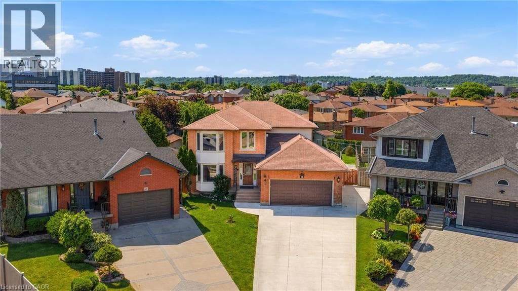 15 TALIA Court