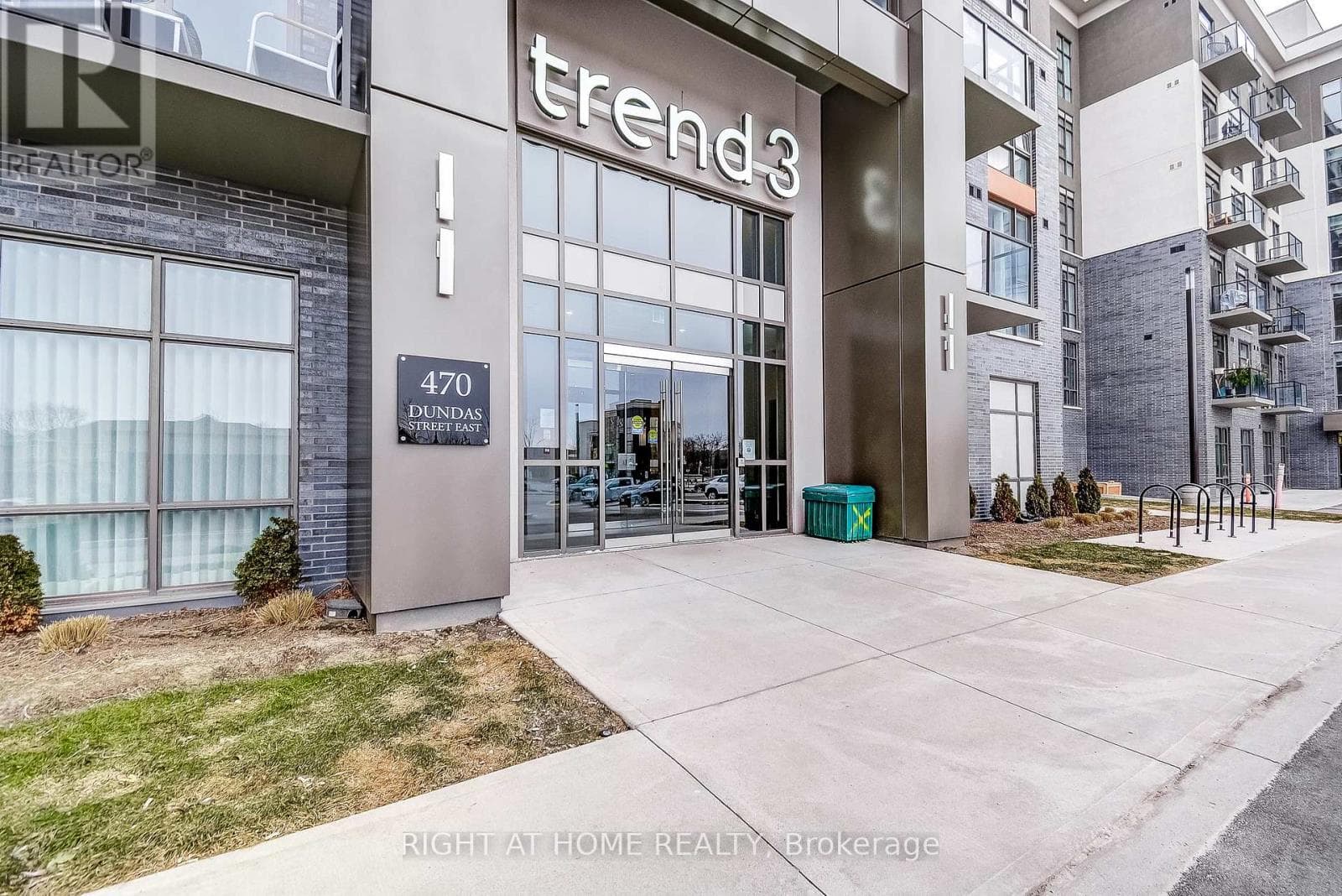 470 Dundas Street East Unit 604