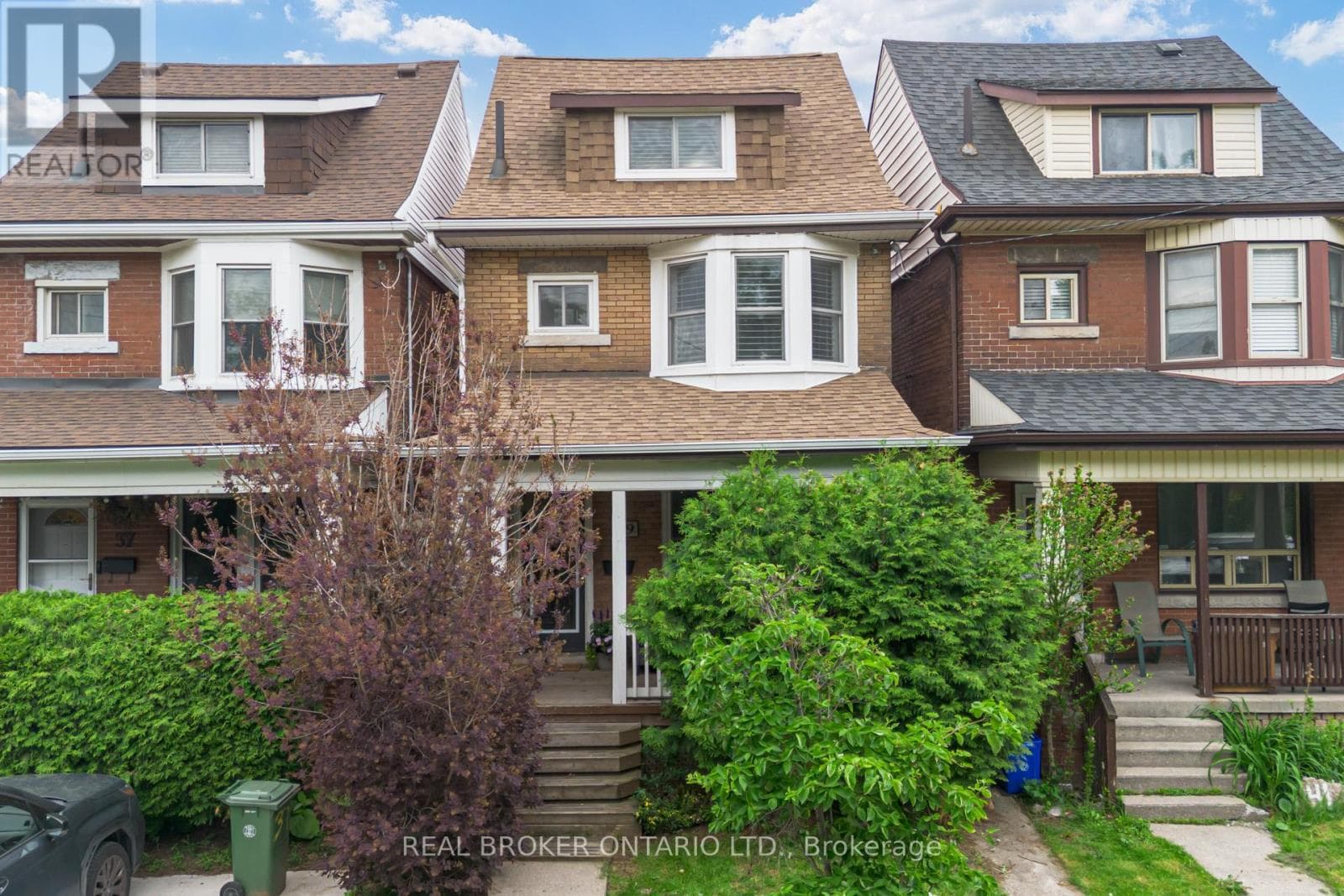39 East Bend Avenue South
