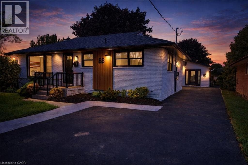 88 WOODHAVEN Road