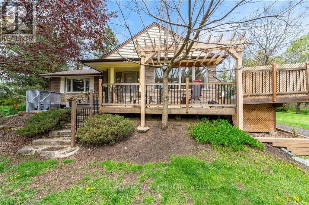 569 CRANE Court