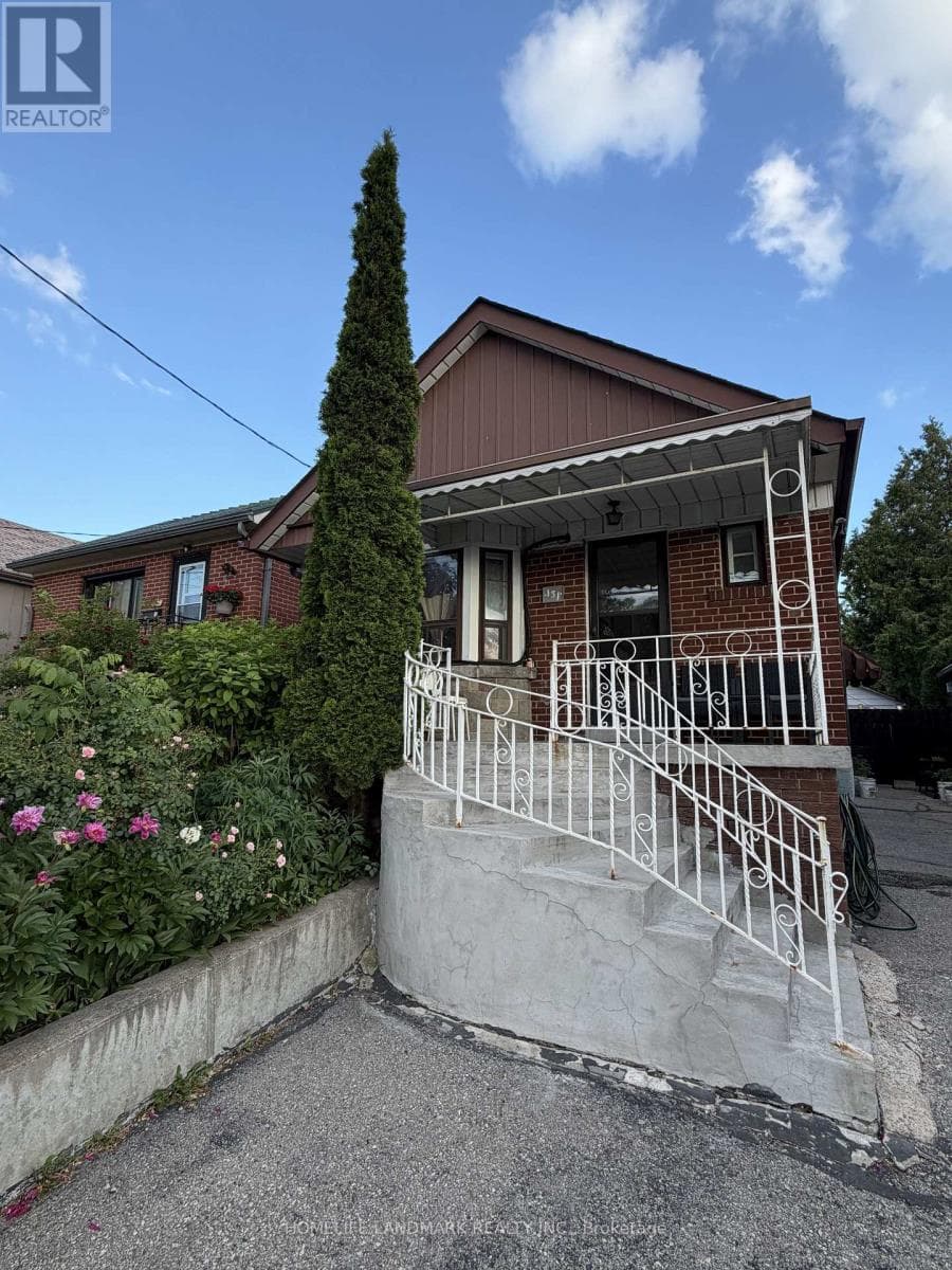 131 Cameron Avenue