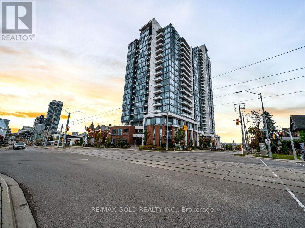 5 Wellington Street Unit 1405