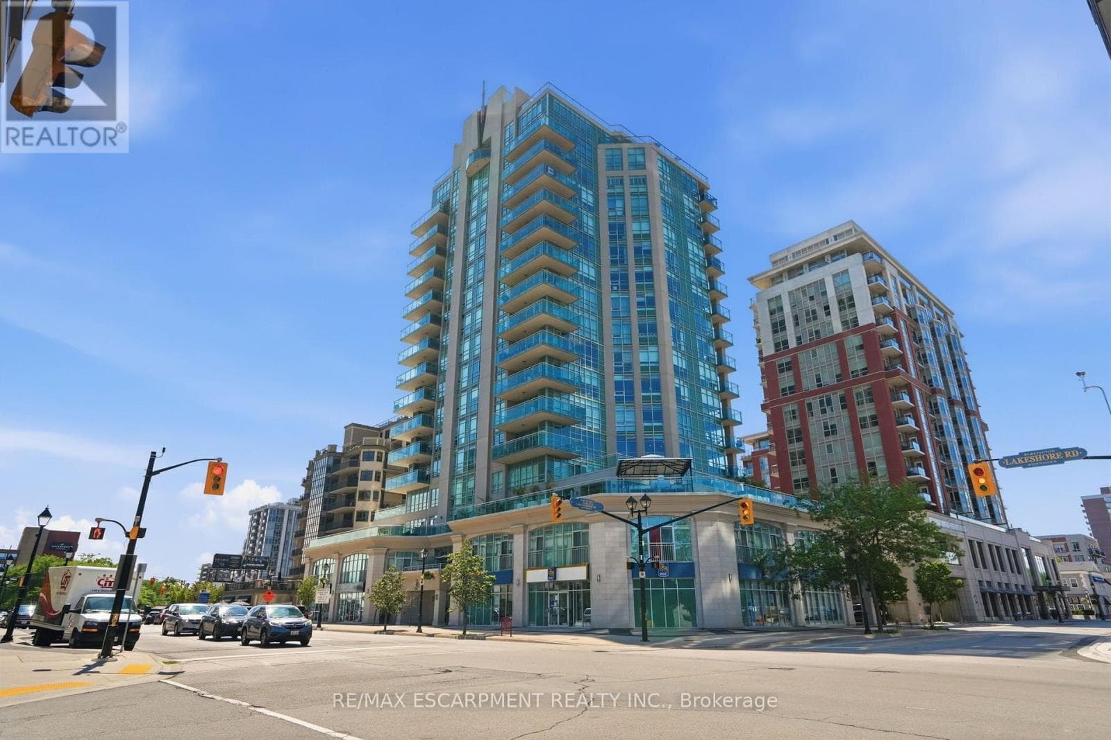 360 Pearl Street Unit 1302