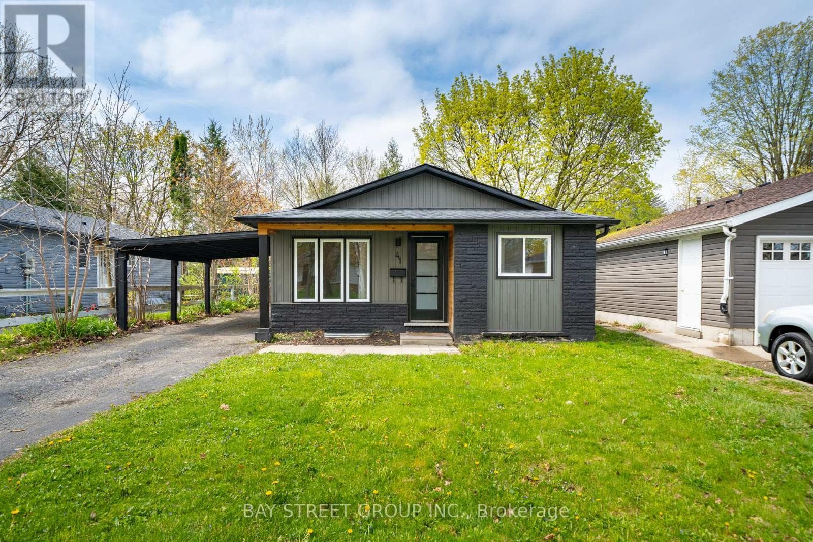 41 Helene Crescent