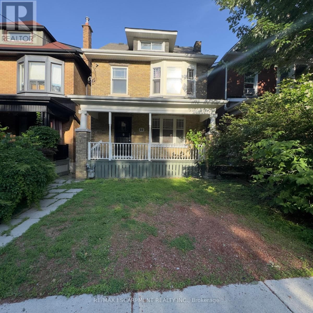 33 Cedar Avenue