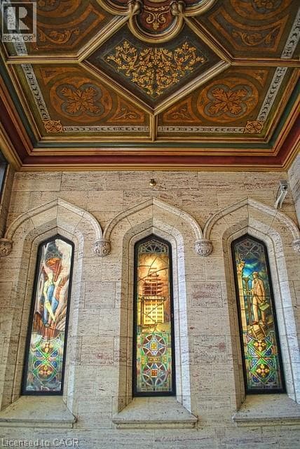 Photo 4