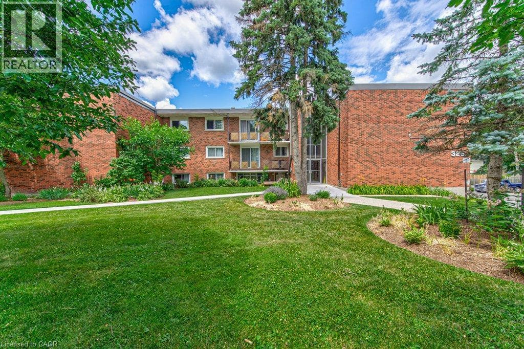 326 ERB Street West Unit 17