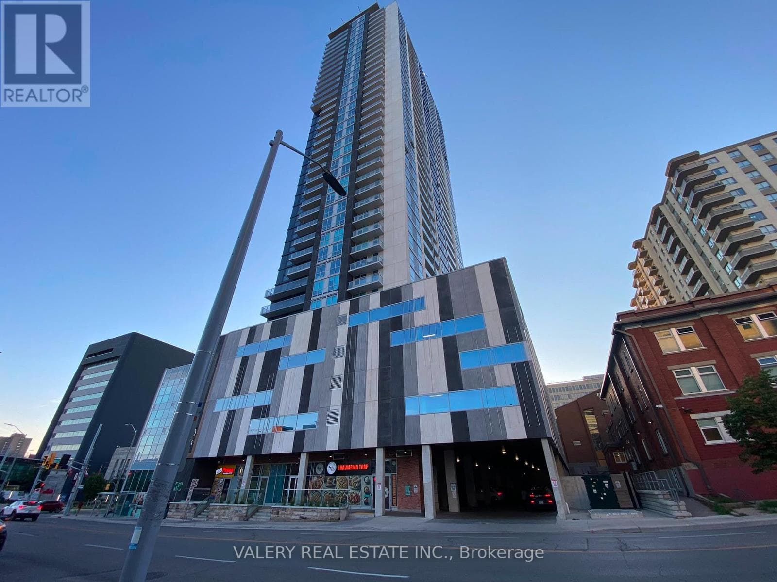60 Frederick Street Unit 809