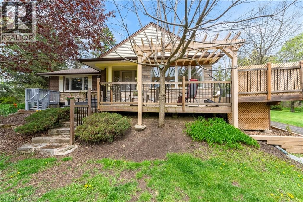 569 CRANE Court