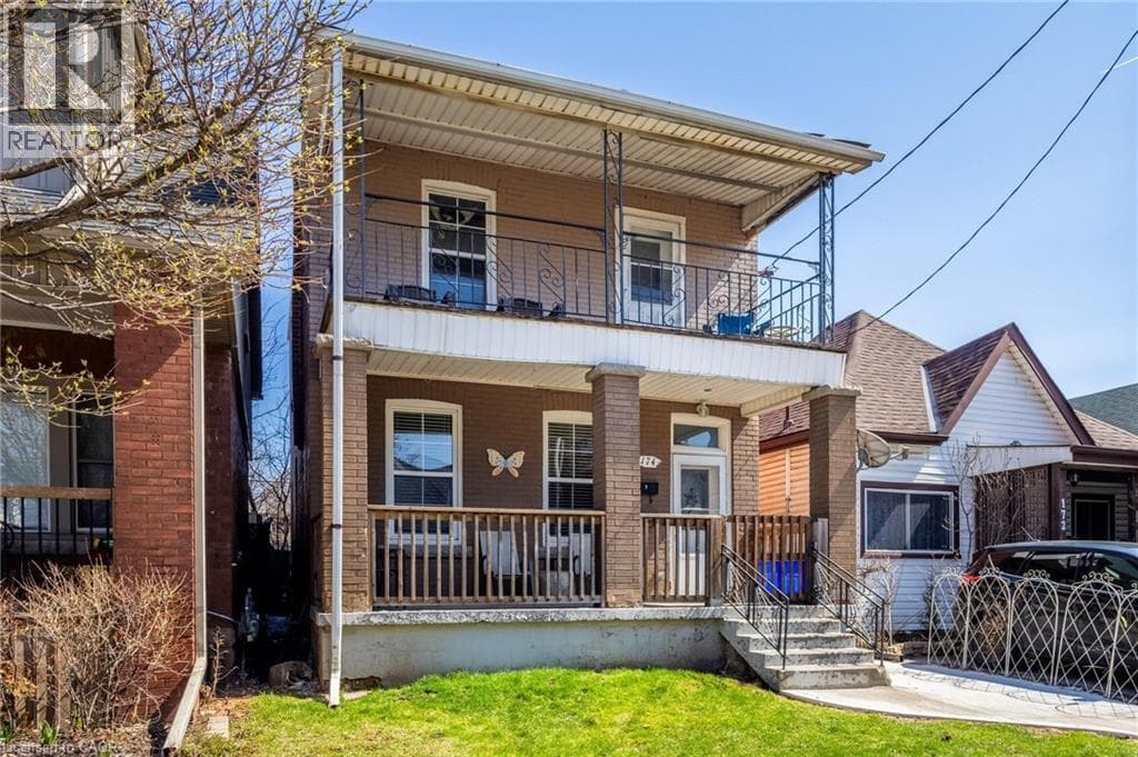 174 ROSSLYN Avenue North