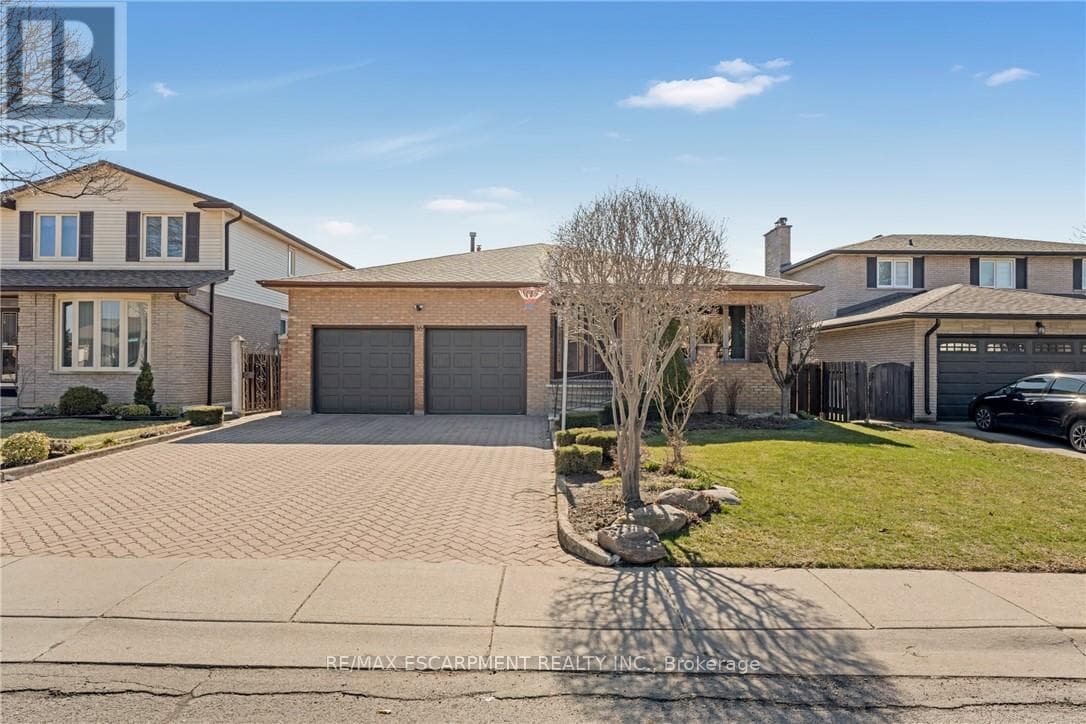 36 Skylark Drive