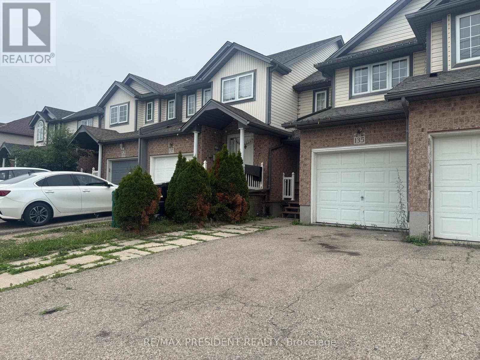 135 Activa Avenue