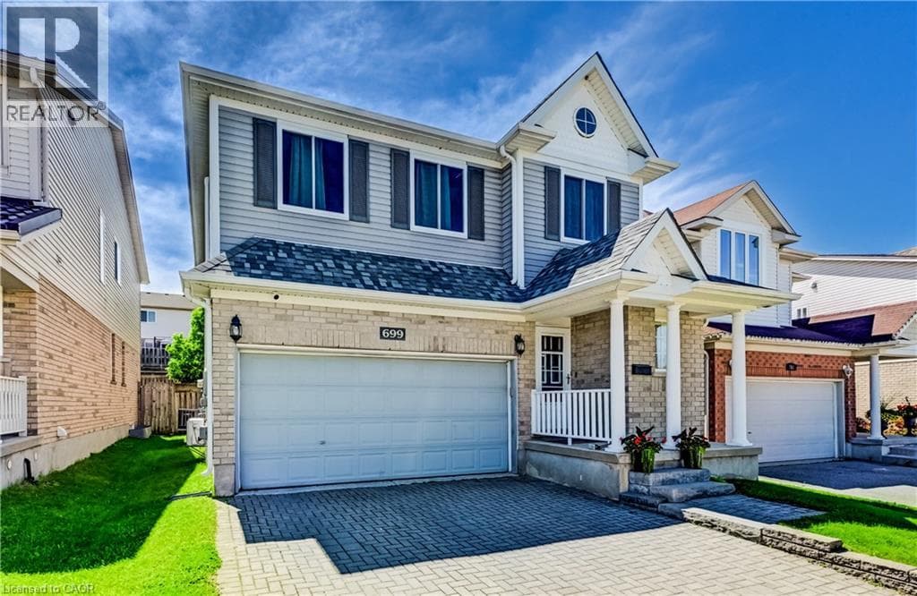 699 COMMONWEALTH Crescent