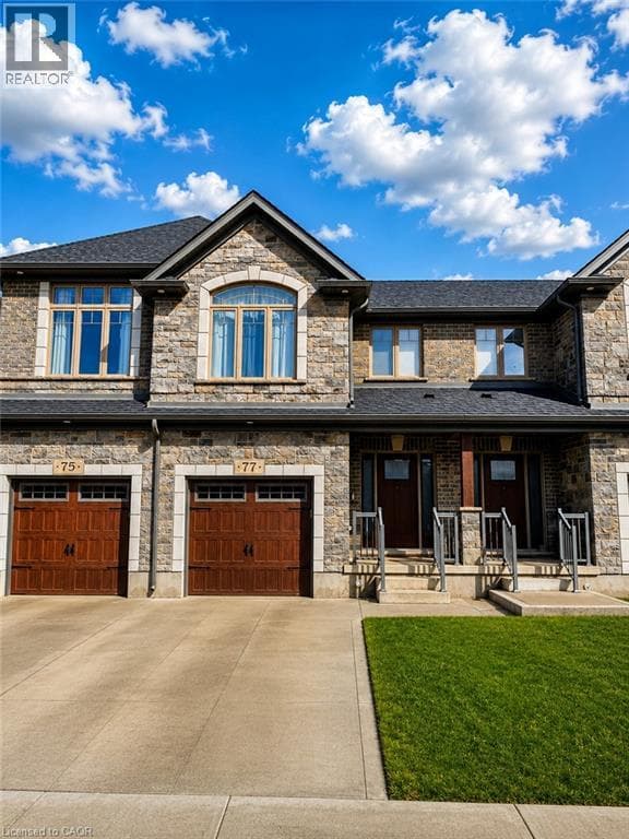 77 HOLLYBROOK Trail