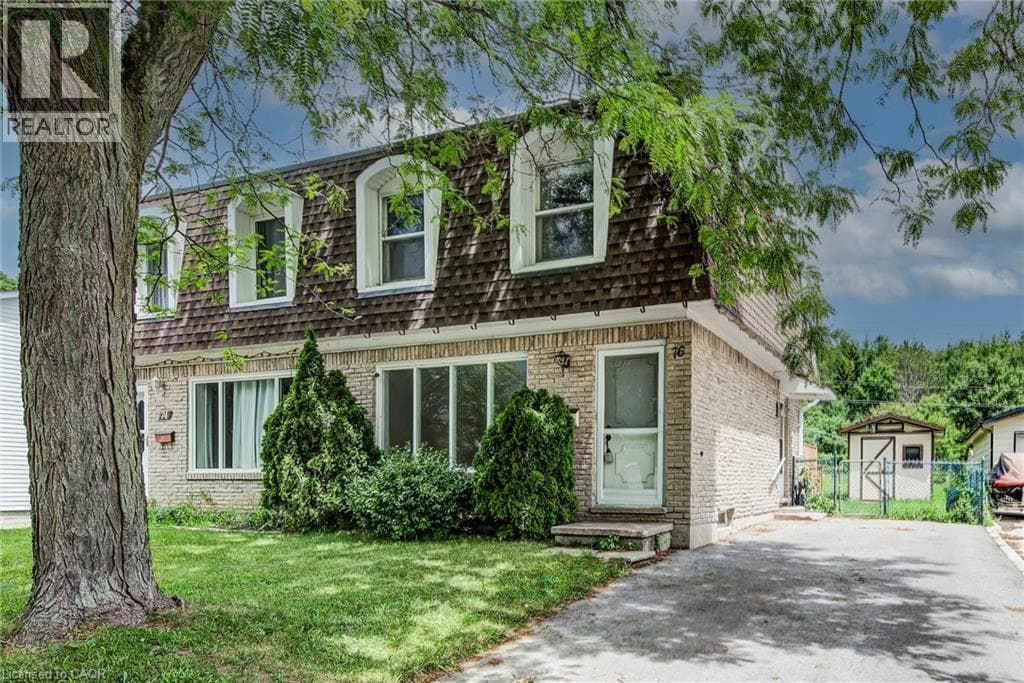 76 PEPPERWOOD Crescent