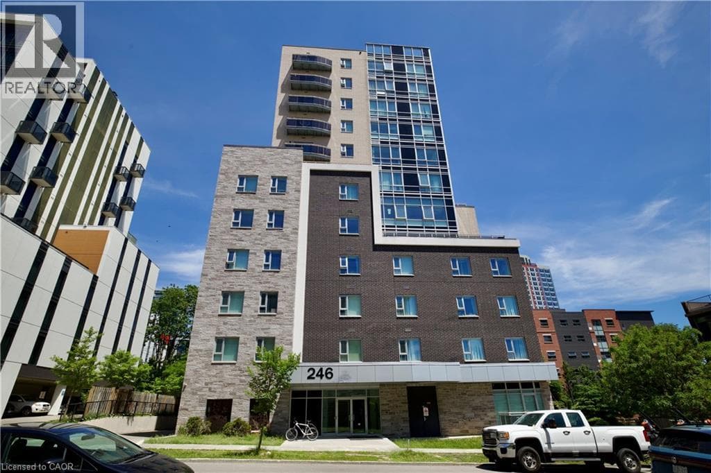 246 LESTER Street Unit 306