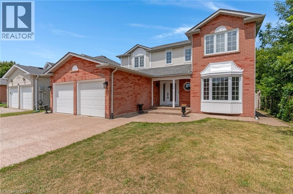 62 GLENVALLEY Drive