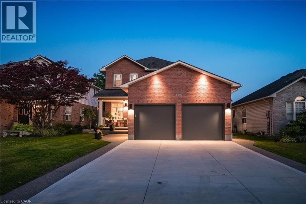24 WATSON Crescent