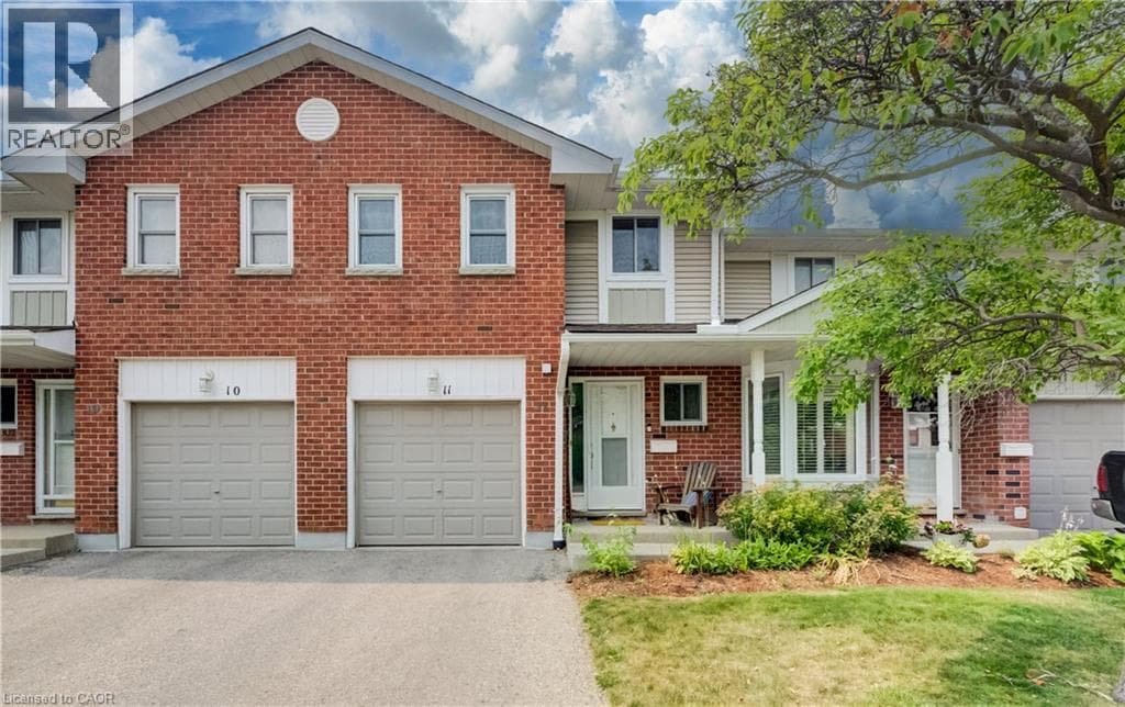 210 HIGHLAND Crescent Unit 11