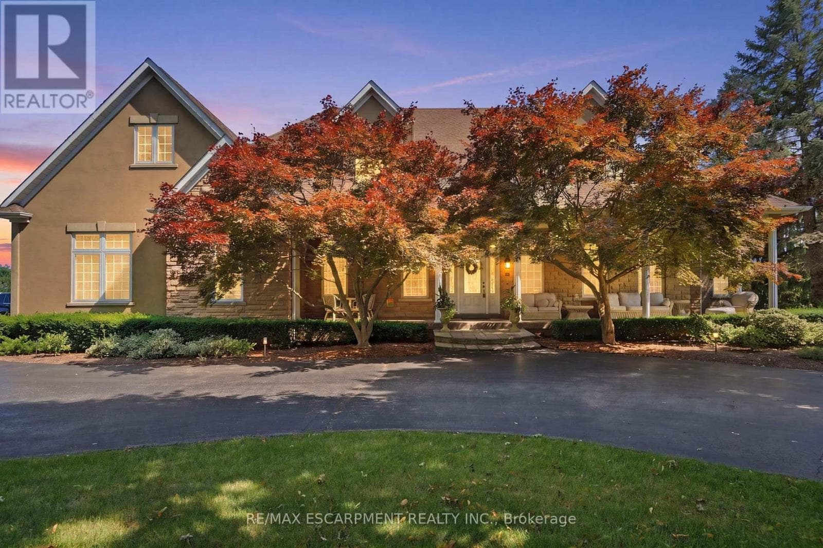 11 Palomino Drive