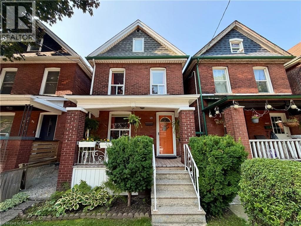92 CASE Street