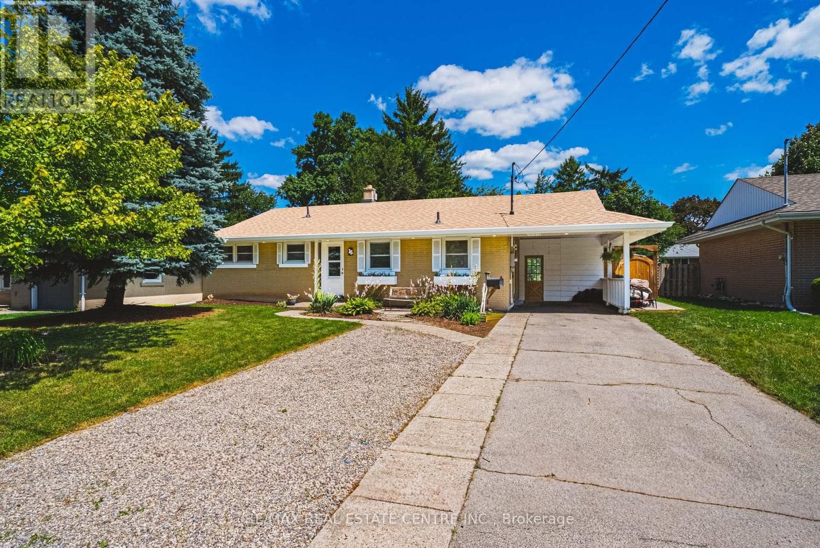 15 Dale Avenue