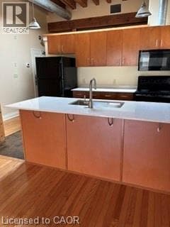 20 DICKSON Street Unit 203