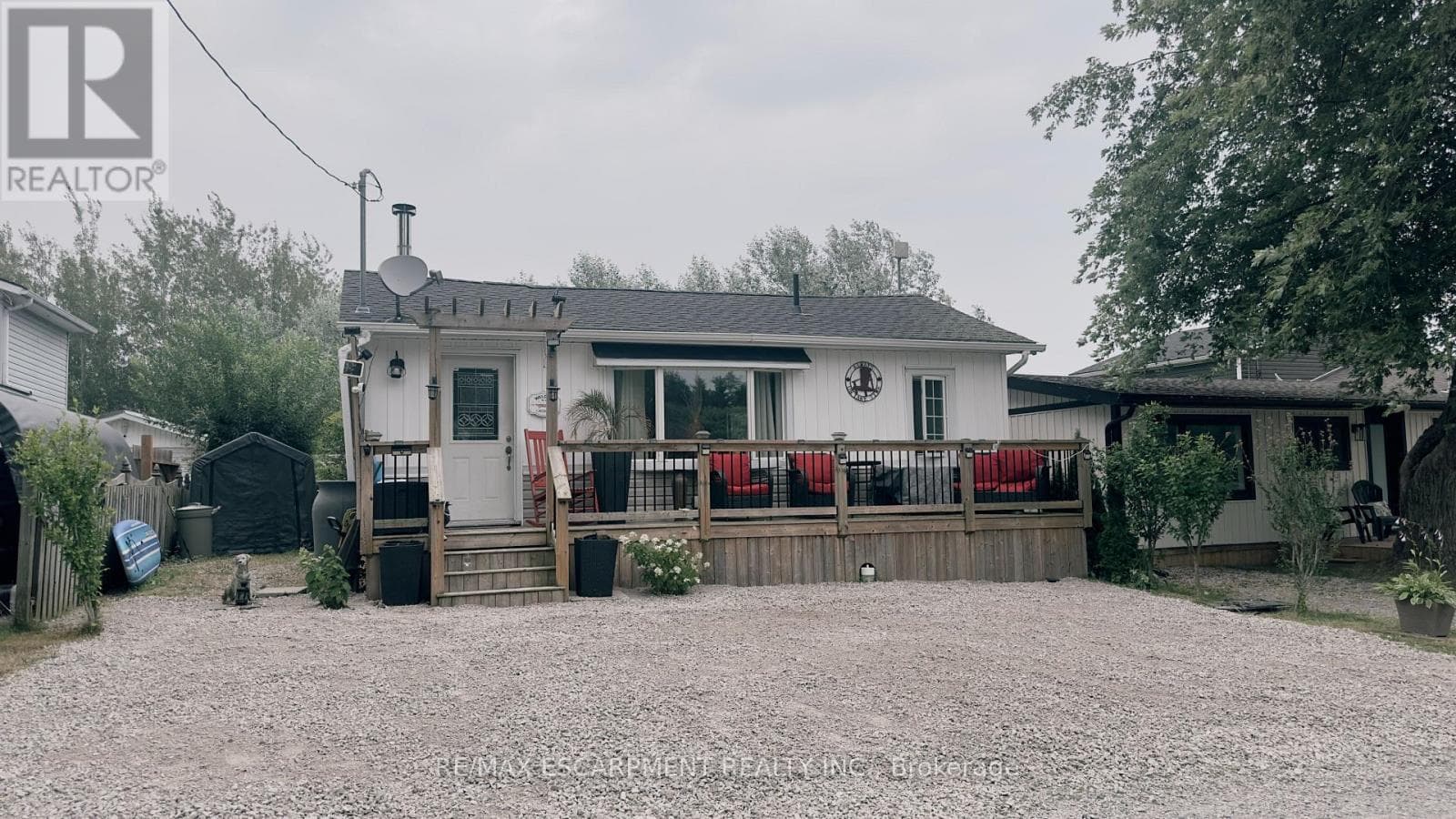 18 Westmoreland Lane