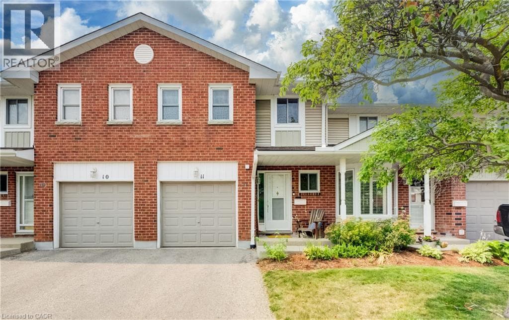 210 HIGHLAND Crescent Unit 11
