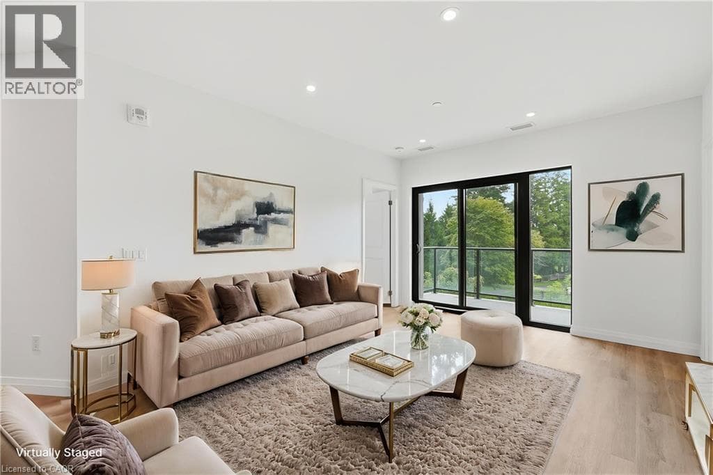 525 NEW DUNDEE Road Unit 207
