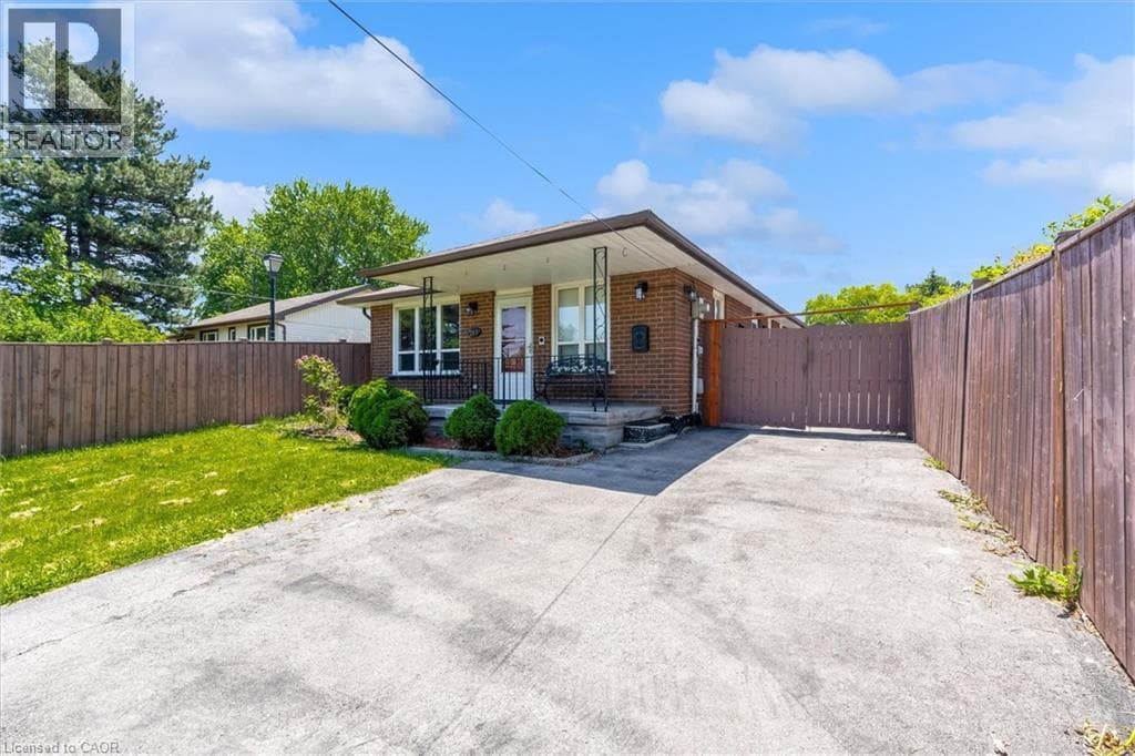 261 LIMERIDGE Road West