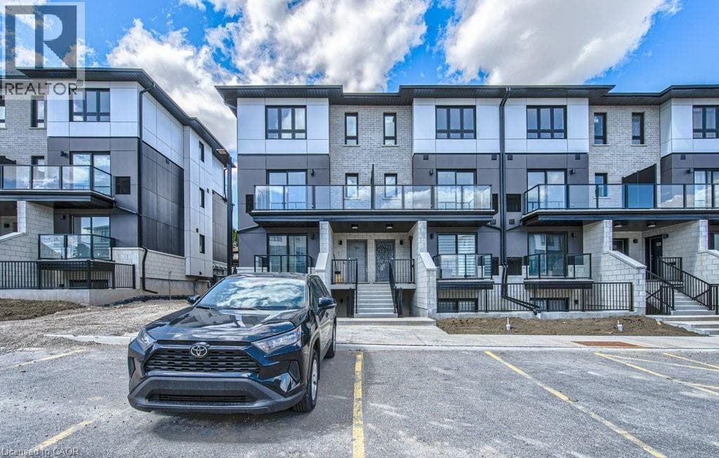 410 NORTHFIELD Drive Unit B11