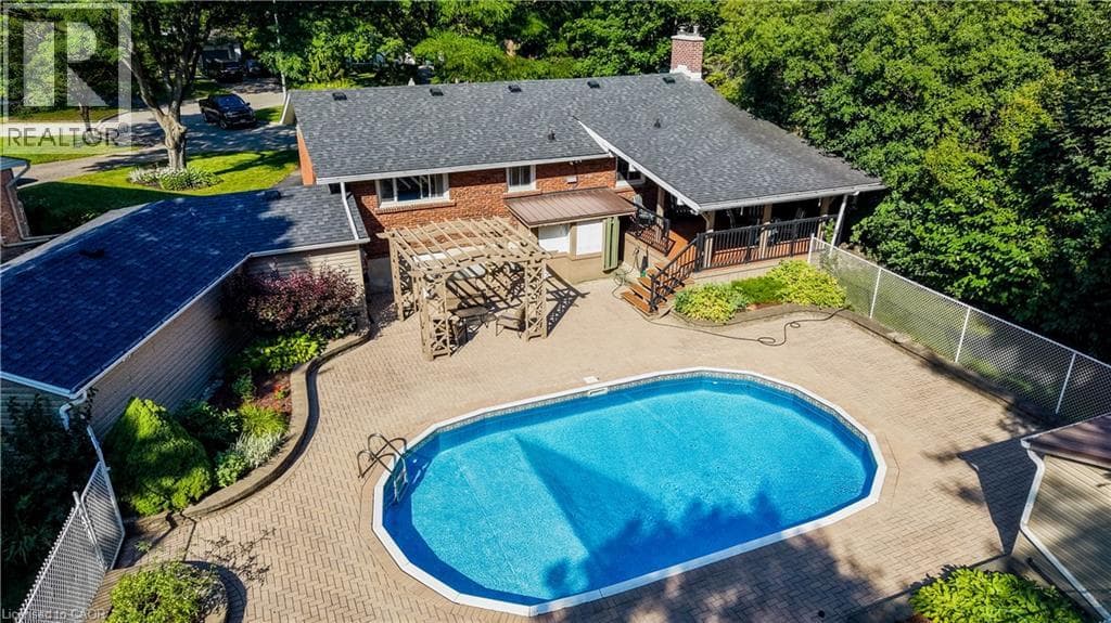 291 VILLA Place