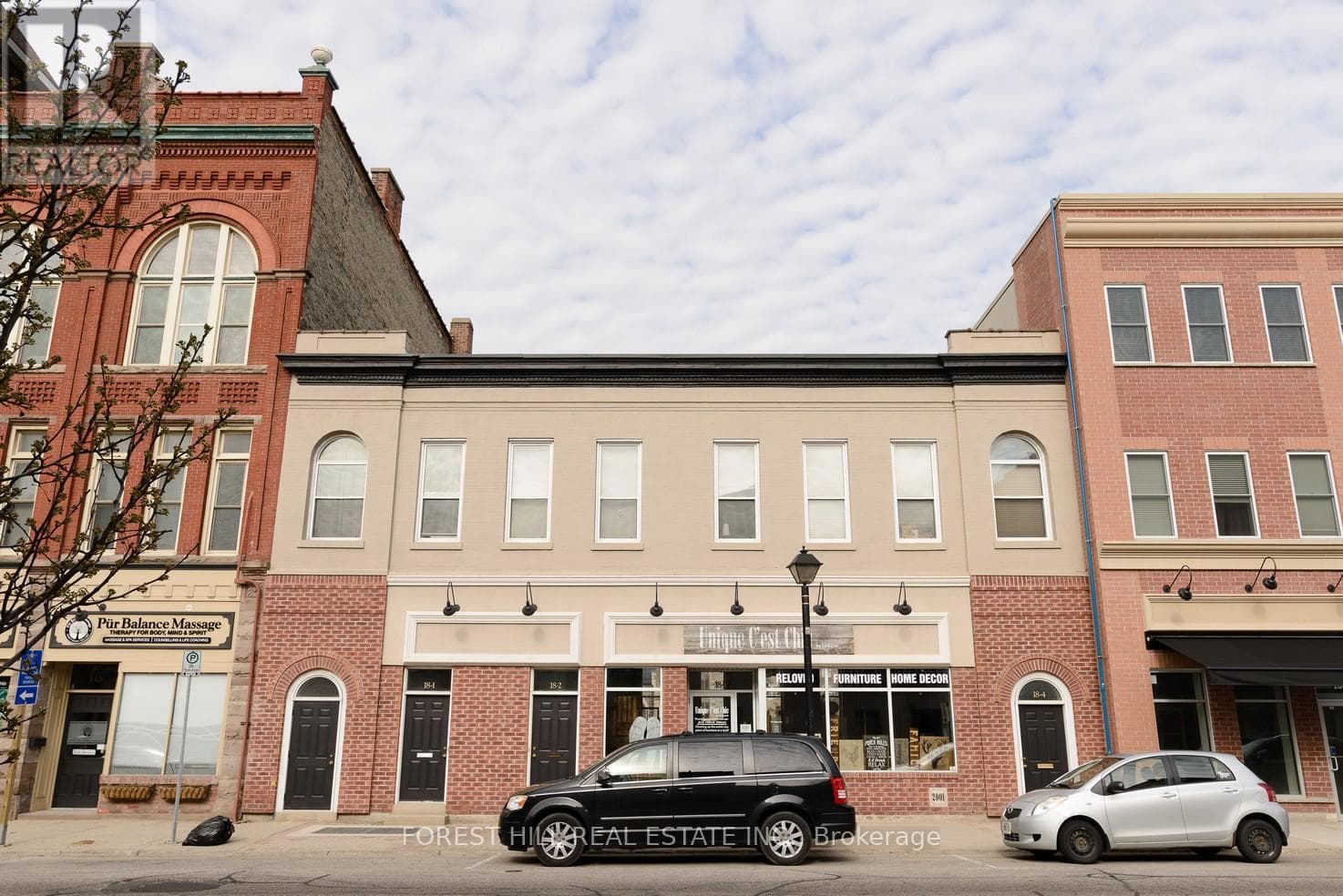 18 Water Street North Unit 1