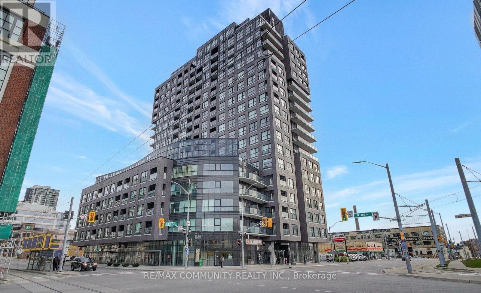 1 Victoria Street Unit 1708